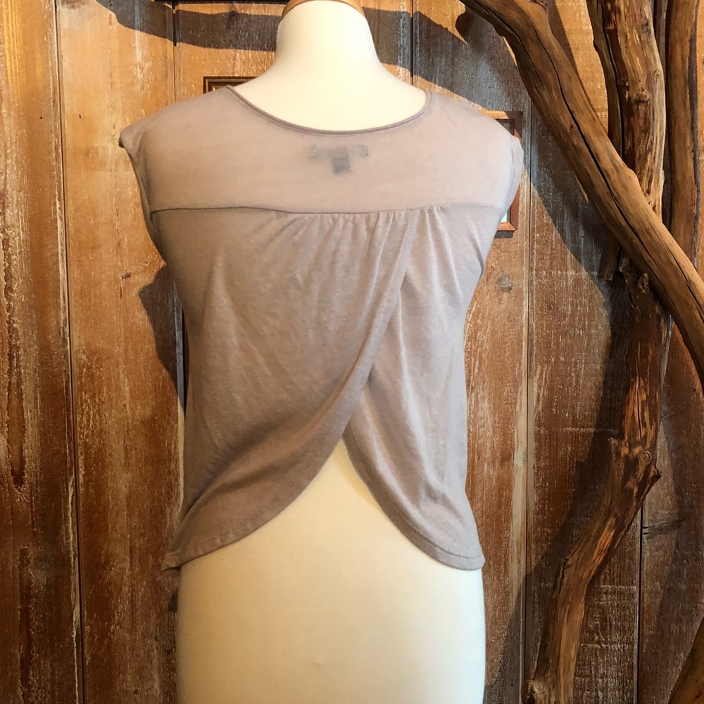 American Eagle cute open back